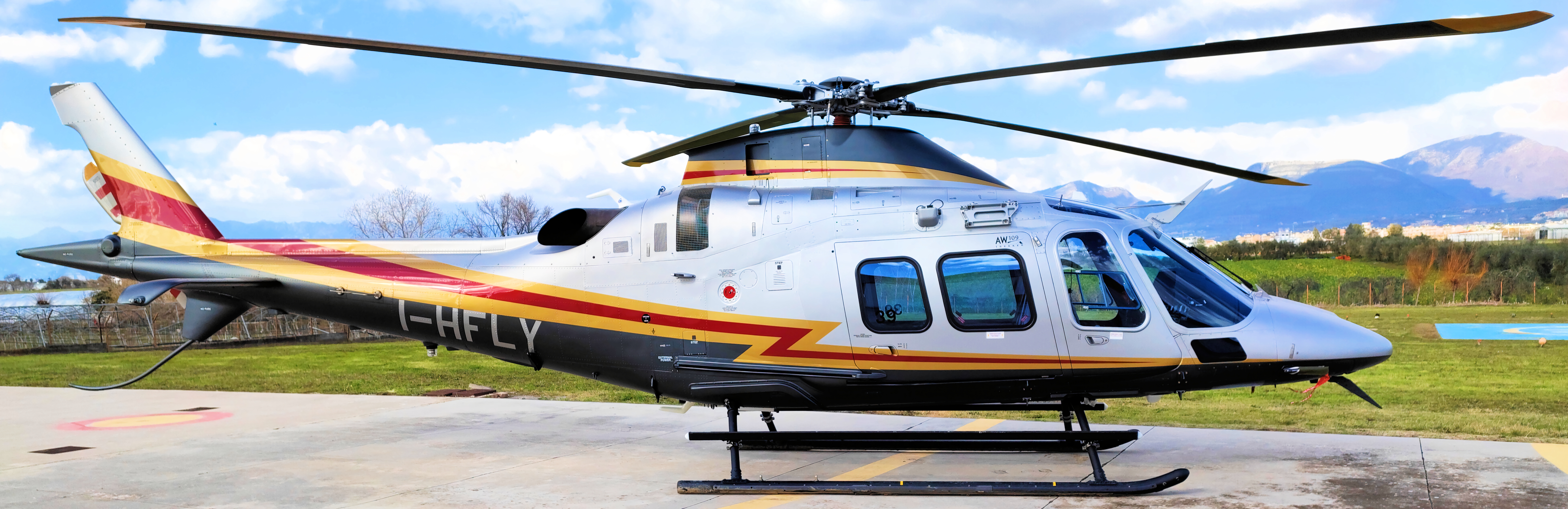 Leonardo AW109 Trekker